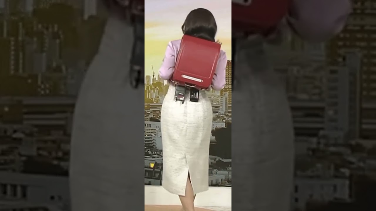 三十路過ぎのランドセル姿…NHK上原光紀