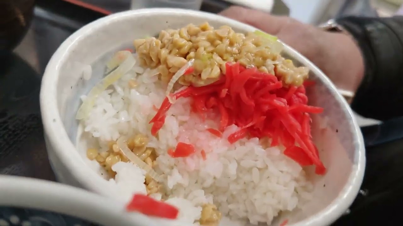 ヤマブキショウマの納豆ひきわり納豆