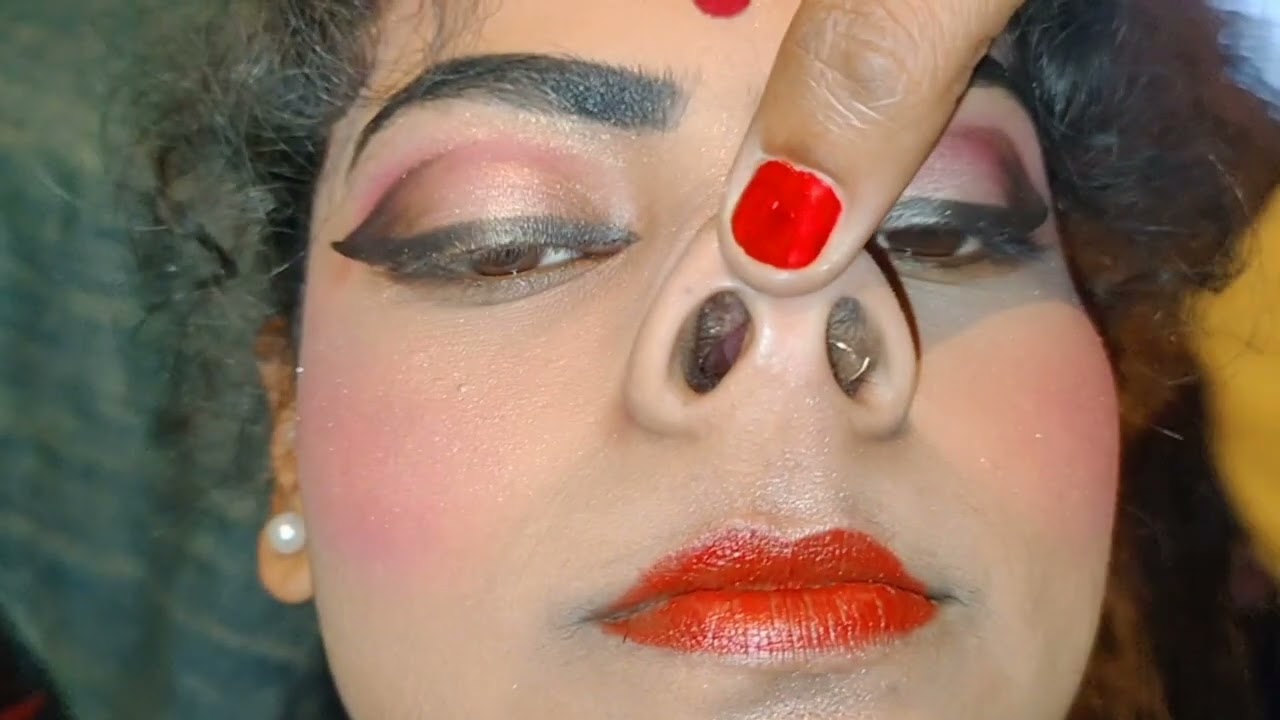 piggy nose massage and pulling challange school girls