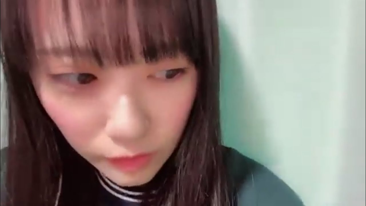 中村舞 コンプラ違反な犬のあそこを必死に隠す STU48