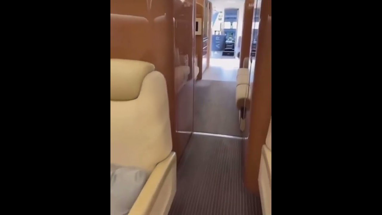 Embraer lineage 1000