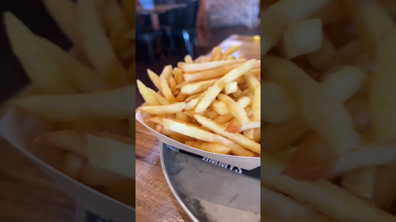 デカい、肉肉しい、ご機嫌ハンバーガー＠ケアンズ