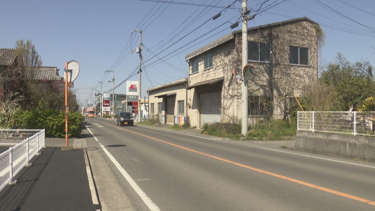 県道を横断中の85歳女性が車にはねられ死亡　香川・丸亀市