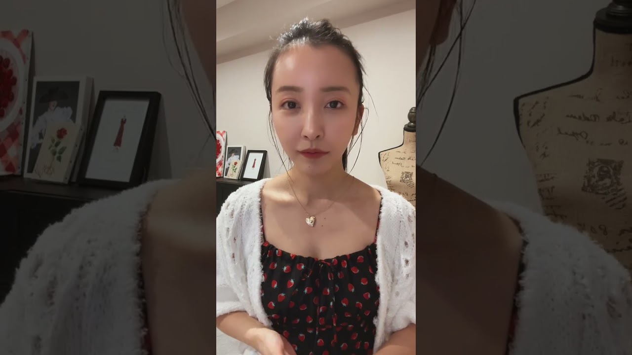 板野友美 Instagram Live