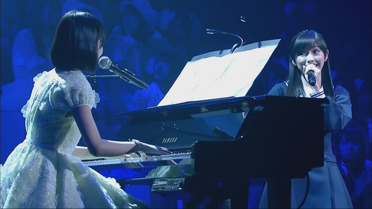 Kimi no Na wa Kibou - Watanabe Mayu & Ikuta Erika AKB48 Kouhaku 2013 (君の名は希望 - 渡辺麻友 & 生田絵梨花)