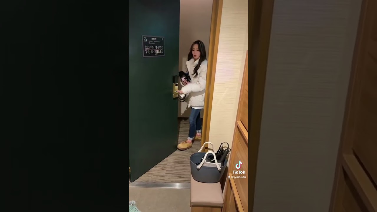 イライラする奥さん