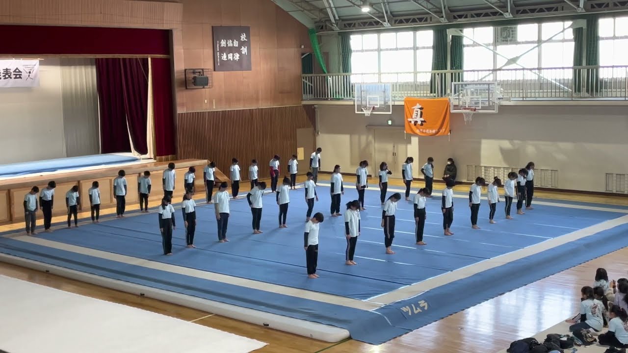色彩 5年生以上(固定カメラ全景)