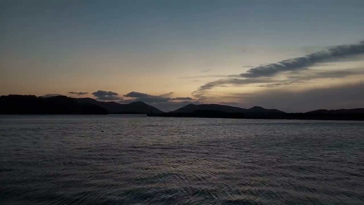 #小値賀  2023  02  04  朝  🌼  #6:59am  #日の出前  #フェリーいのり  #五島列島