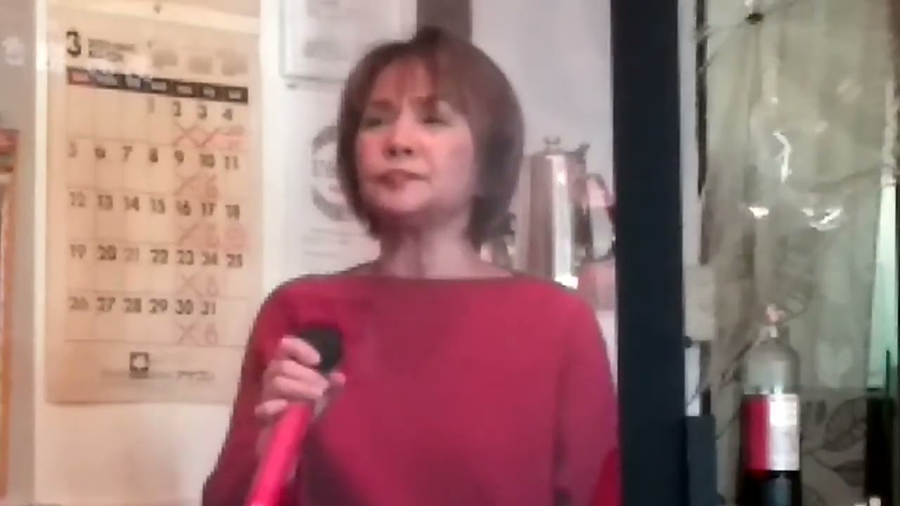 シルエットロマンス(カバー)歌っていますうー。西尾市Karaoke Cafe BONDにて！