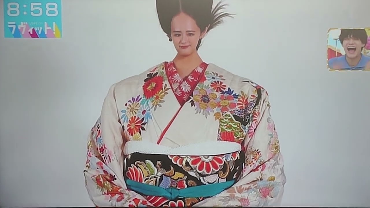 田村真子アナのファンのかた観覧注意。くっきーが制作したラヴィットファミリー写真集。ラヴィット！