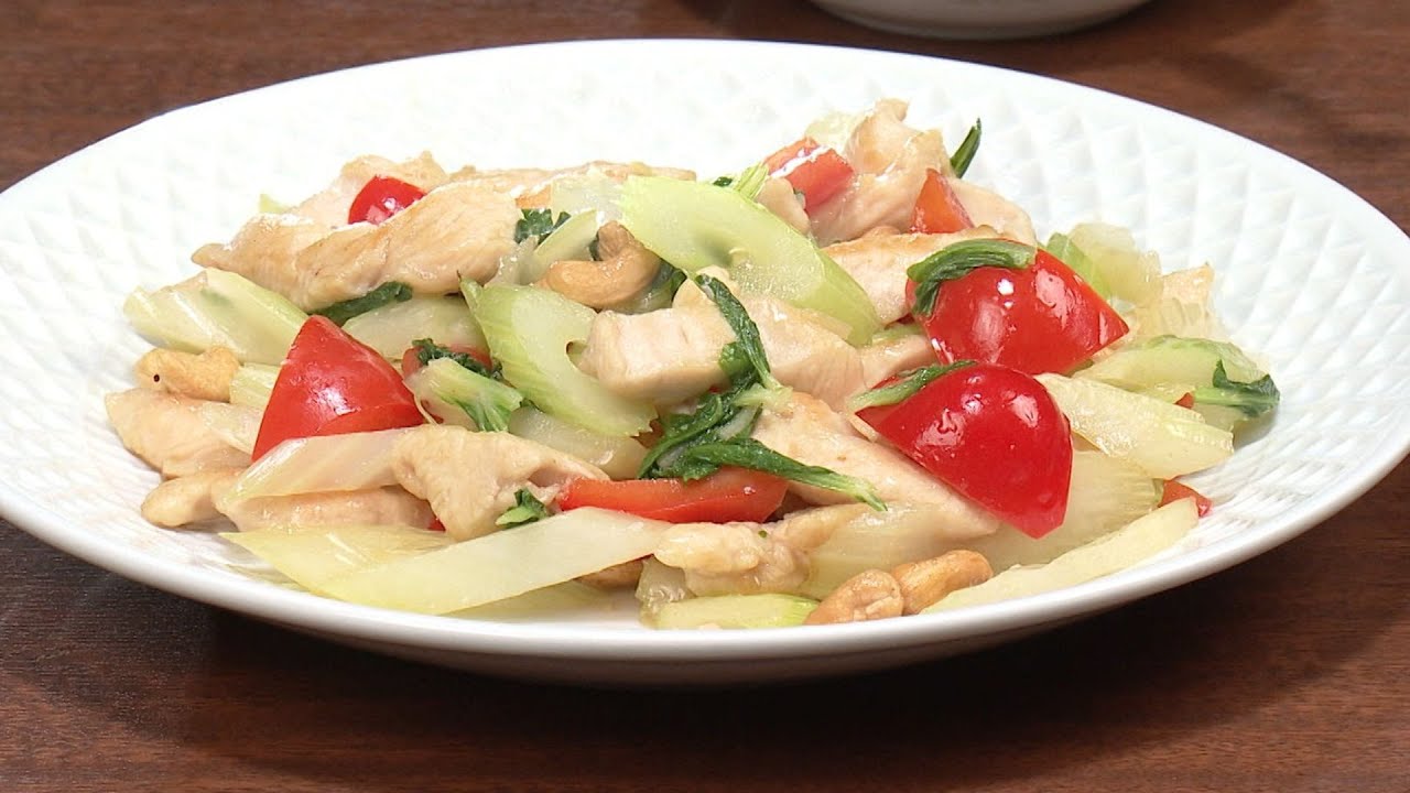 【3分クッキング公式】鶏肉とセロリの中華炒め