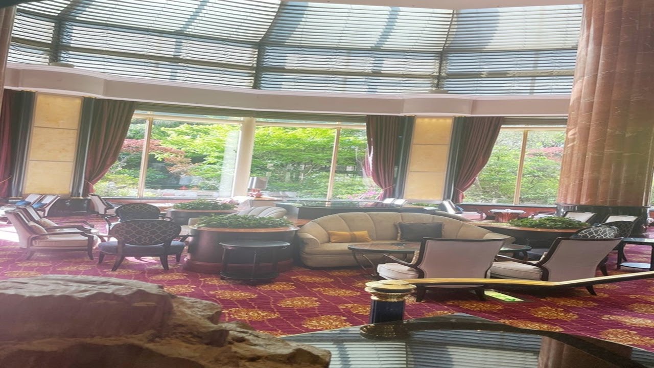 【海老蔵改め團十郎】妻・麻央さんとの思い出を回想「彼女はここの坦々麺が好きで」