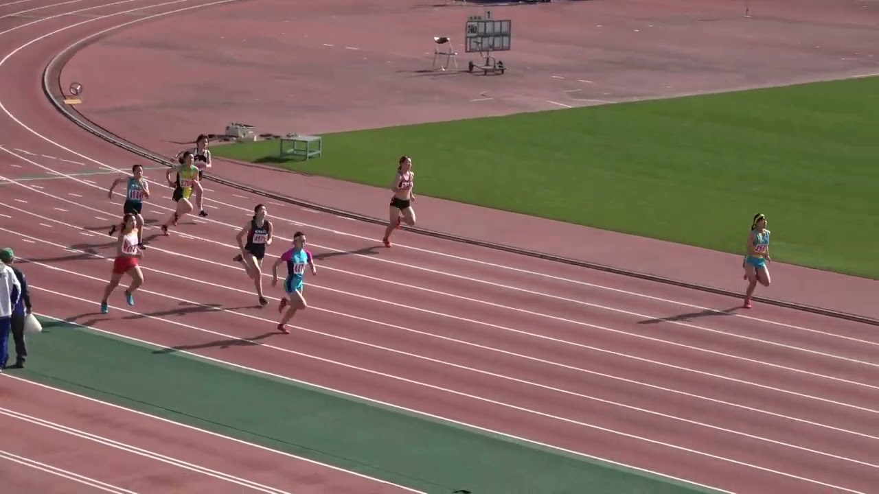 20230319085949宮崎県記録会中女200ｍ1組 北林楽衣愛3/宮崎(檍中)