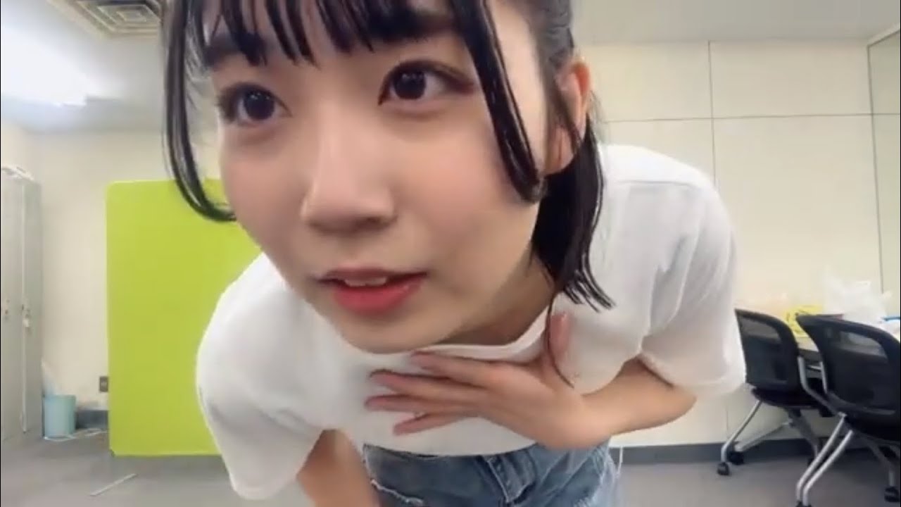 中坂美祐 来たるべき水着に備えて「育乳」をする SKE48