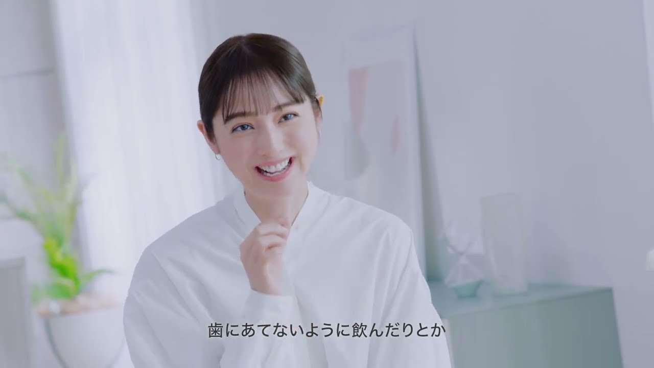 シュミテクト　やさしくホワイトニング　佐々木希さん篇　３０秒 タグオン