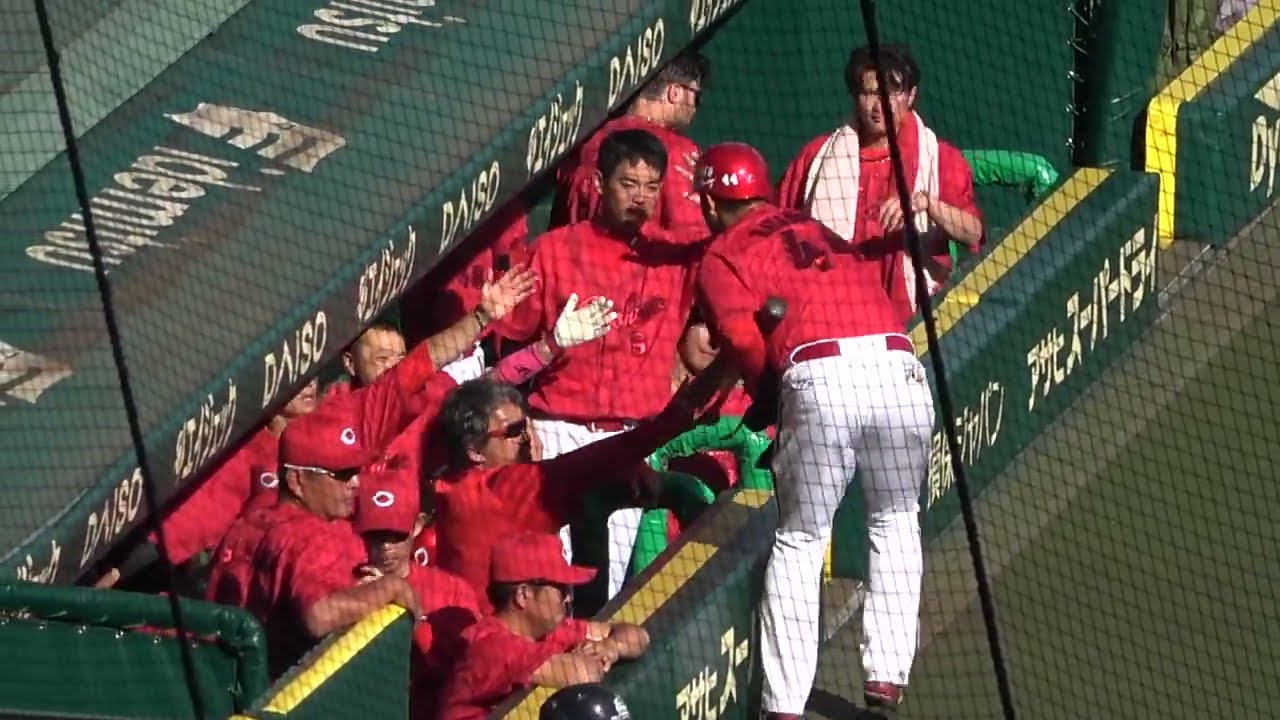 7回表林のタイムリーで1点差に迫る　広島カープ　2023年５月21日菊池 涼介 野間 峻祥 秋山 翔吾 マクブルーム  田中 広輔