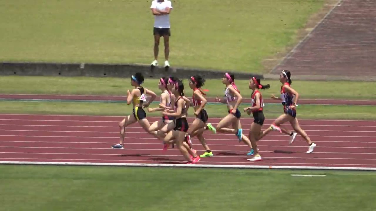 20230529130313宮崎県高校総体女800ｍ決勝 河野 景3(宮崎日大)2'17"76