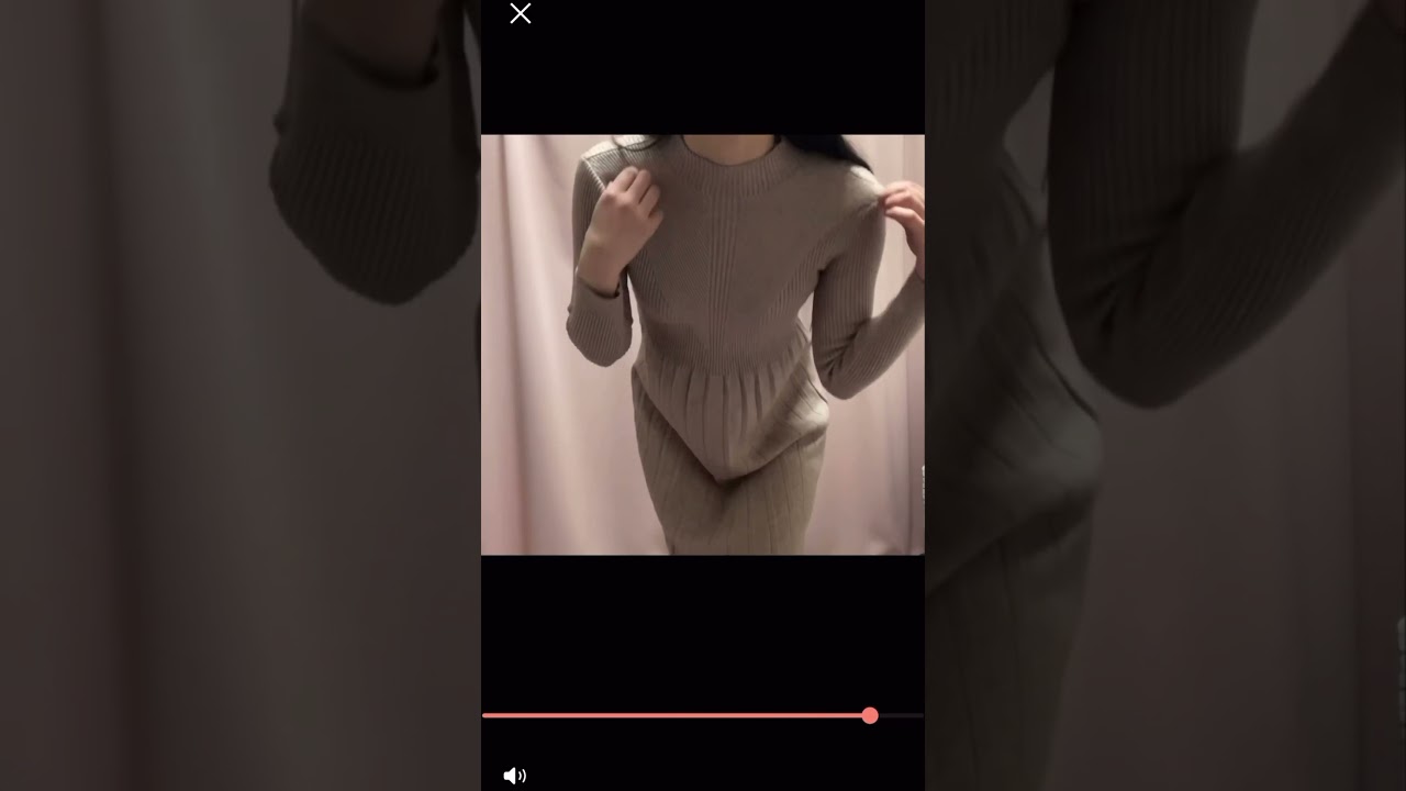 ロングワンピースからパン線見えてる