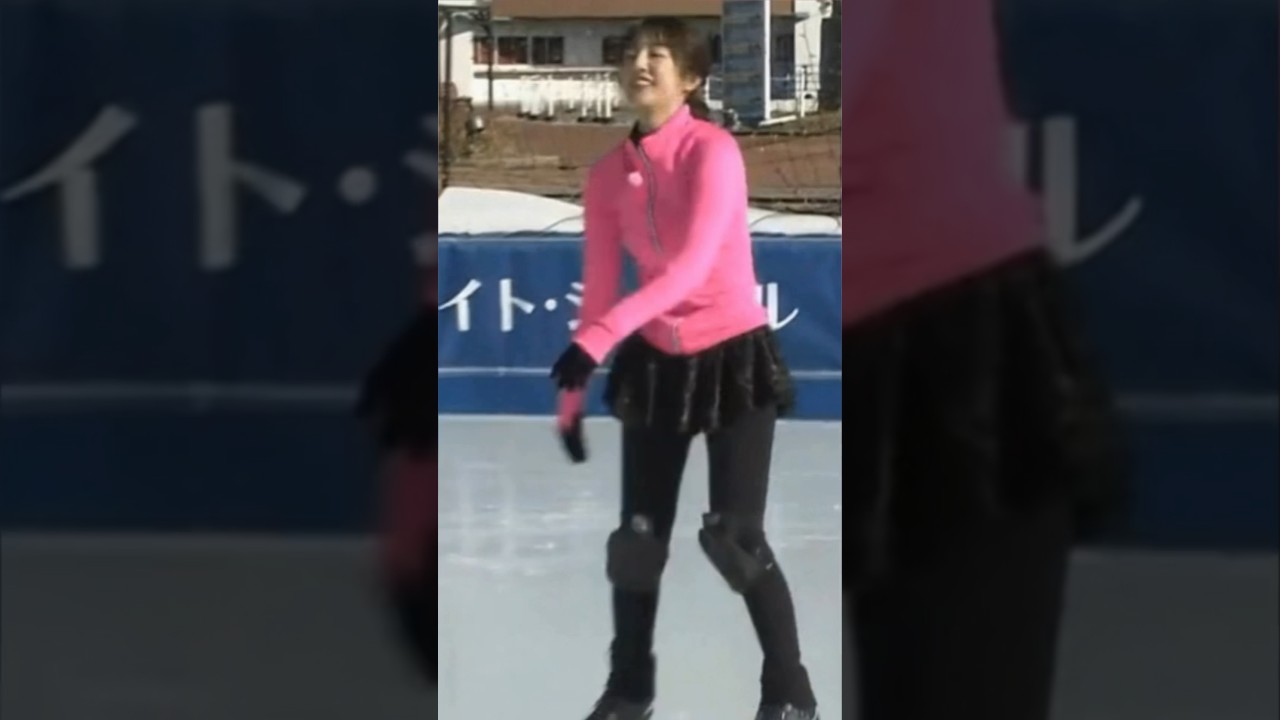 滝菜月アナ パンチラ