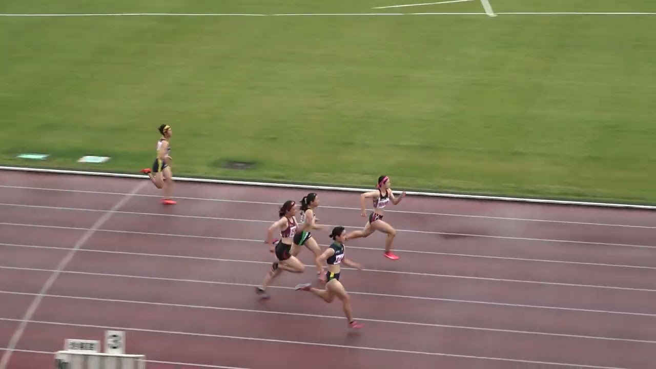 20230528110224宮崎県高校総体女100ｍ予選9組 在原 芽沙1(宮崎商業)