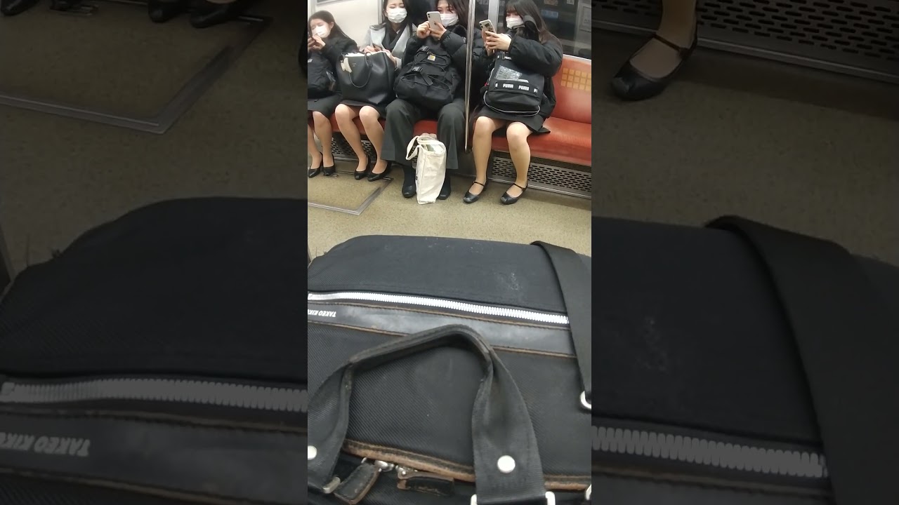 とある電車で、、、、？