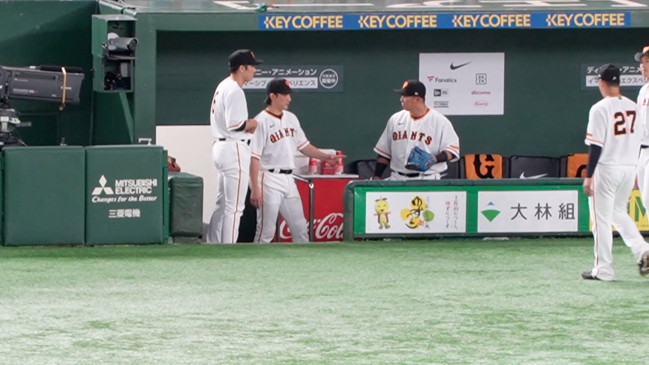 #10 小林選手のキャッチャーミットが気になる中田翔選手【6/2対ファイターズ戦】