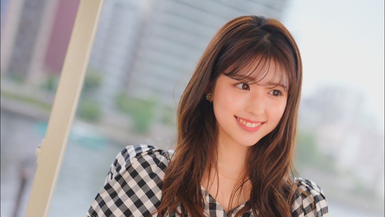 小林李衣奈  ／  可愛いフォトムービー