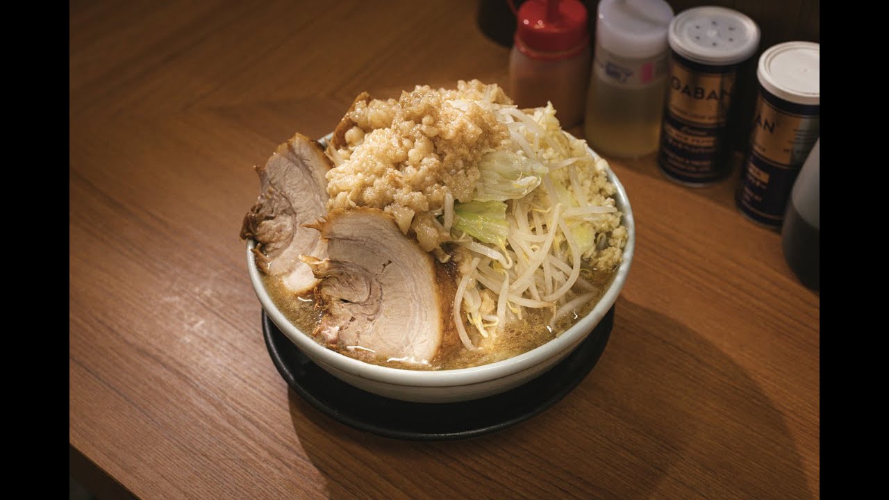 土曜昼間ラーメンあぶら集め男 →土曜昼間焼肉焼き男