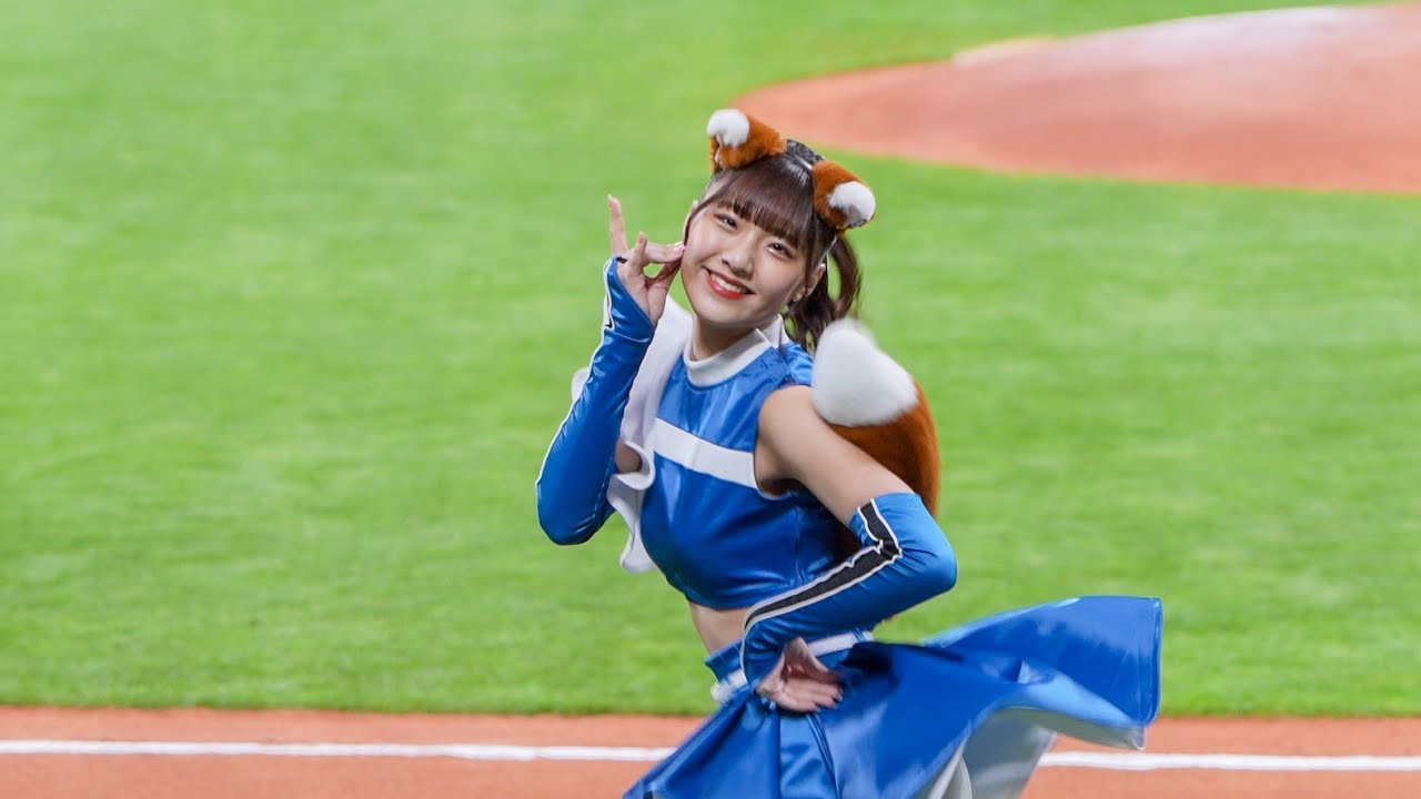 20230418 ファイターズガール 工藤彩音さんの「きつねダンス」