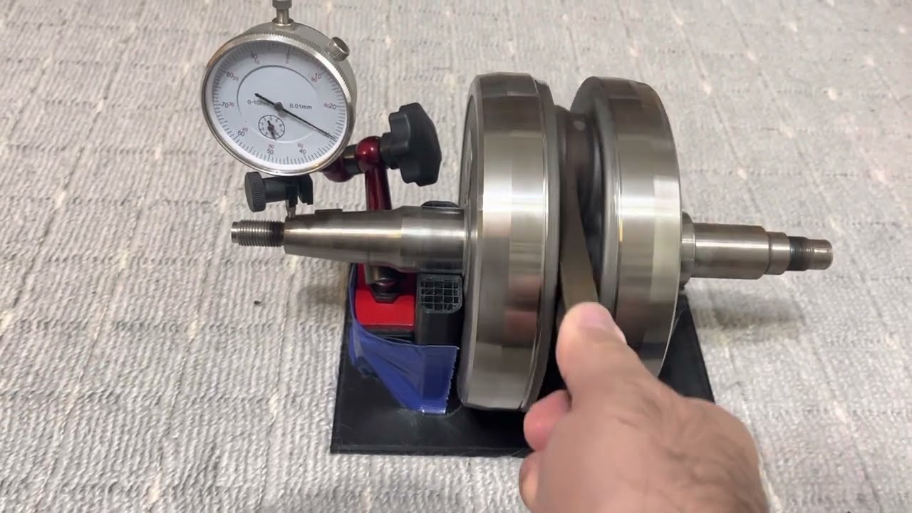 クランクシャフトの芯出し