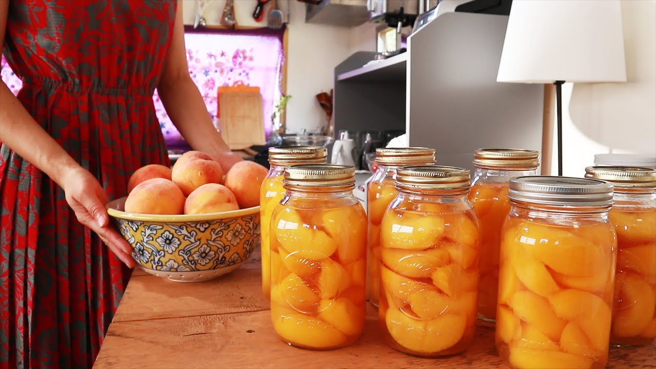 【 生の桃を長期保存する方法 】 夏が旬の桃を瓶詰めにして冬まで楽しむ / 桃の備蓄 / Canning peaches
