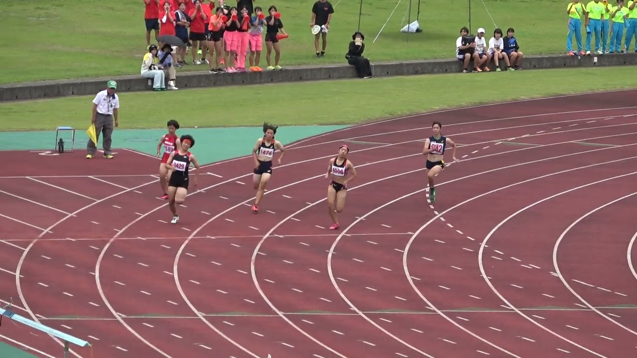 20230709115215宮崎県選手権女200m予選2組 北林楽衣愛1(宮崎商業高)27"03