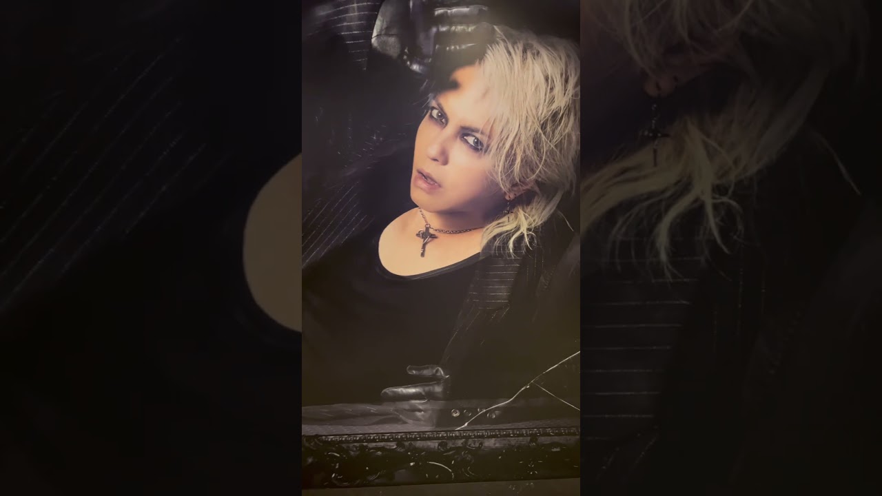 HYDE 特大看板✨ HYDE LIVE 2023 DEFEAT渋谷駅ハチ公口改札内#hyde #HYDELIVE2023