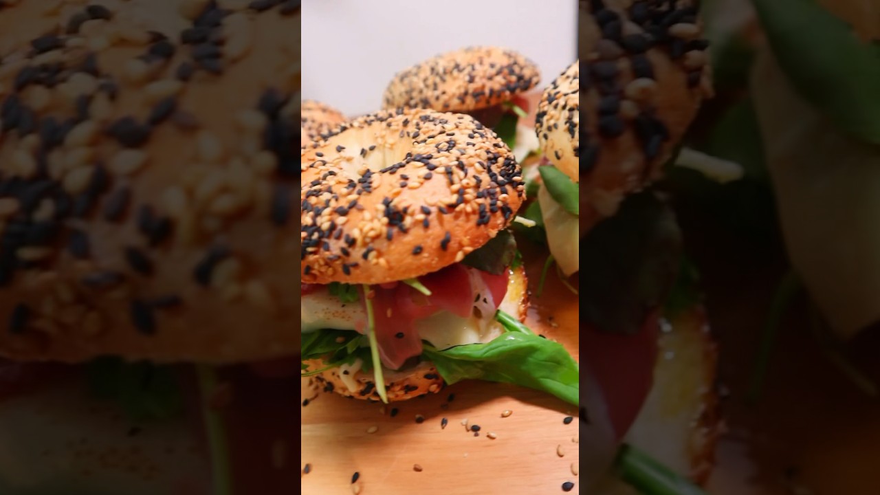 【パン職人】自家製ベーグルでベーグルサンド作ってみた！ #パン作り #パン #bread #shorts #飯テロ