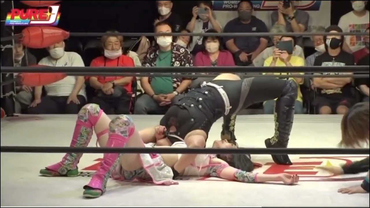 女子プロレス　初音ミク「千本桜」ver