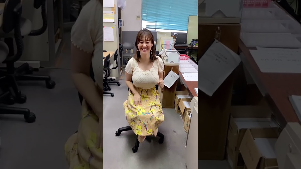 竹中知華さん、座る