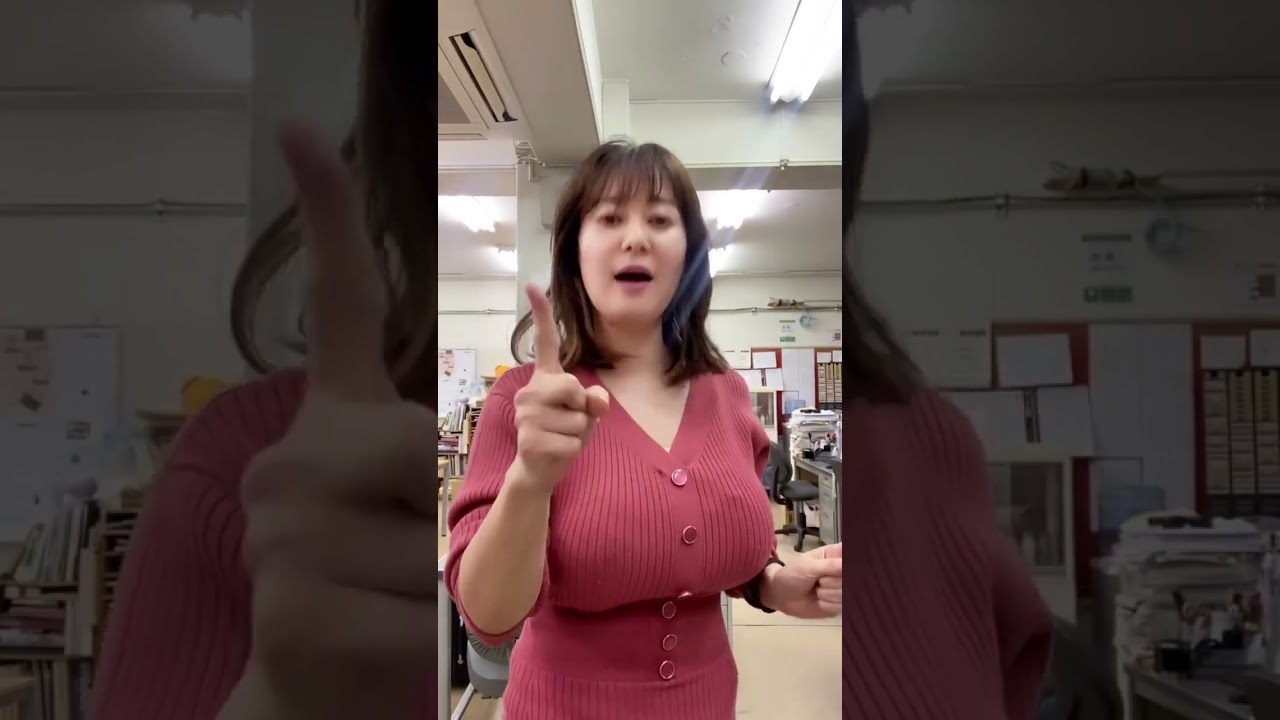 竹中知華さん、ちょける