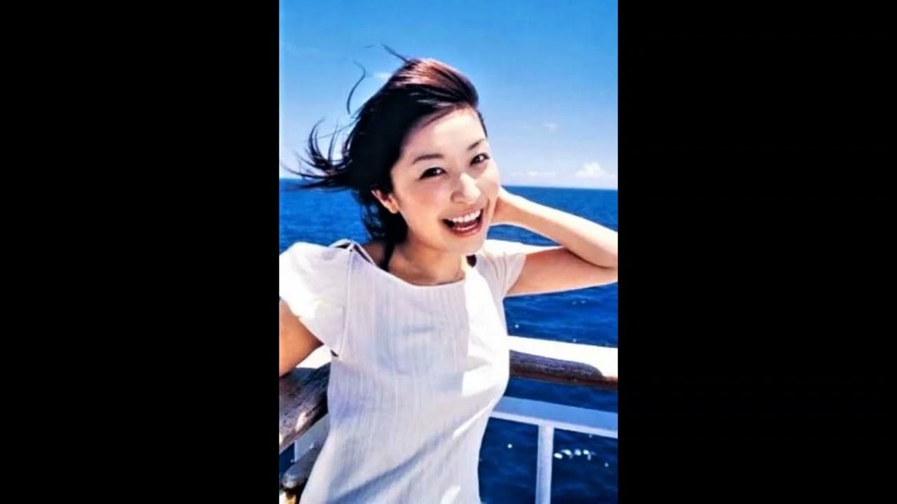 237笑顔の写真集・小野真弓