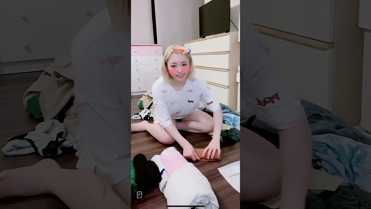 【TikTok】ぽち、ちらな美女