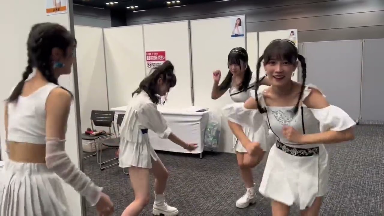 つばきファクトリー   つばきファクトリー コンサートツアー 2023秋 「可惜夜」開催中🚩  個別イベント合間にフリーダンス対決⚡️  ・10⧸29名古屋公演 ・11⧸6日本武道館公演  #つばき