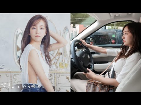 板野友美、大胆スリットからスラリ美脚披露 「可愛すぎる」「セクシー」と反響相次ぐ