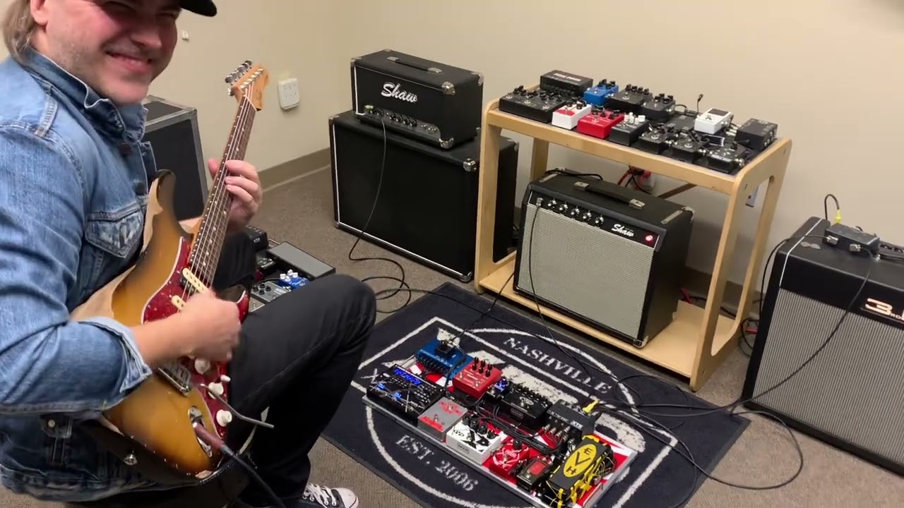 @andywoodmusic playing new W/D/W EVH inspired guitar rig