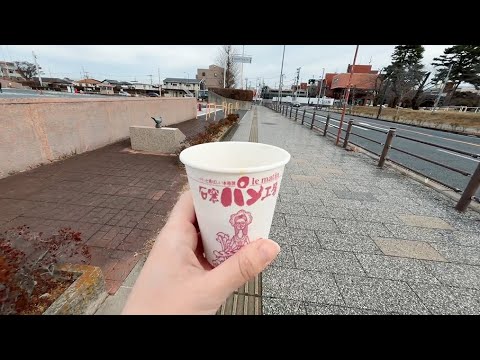 信号待ちをしていたら接触され珈琲をこぼしてしまったむらまこ