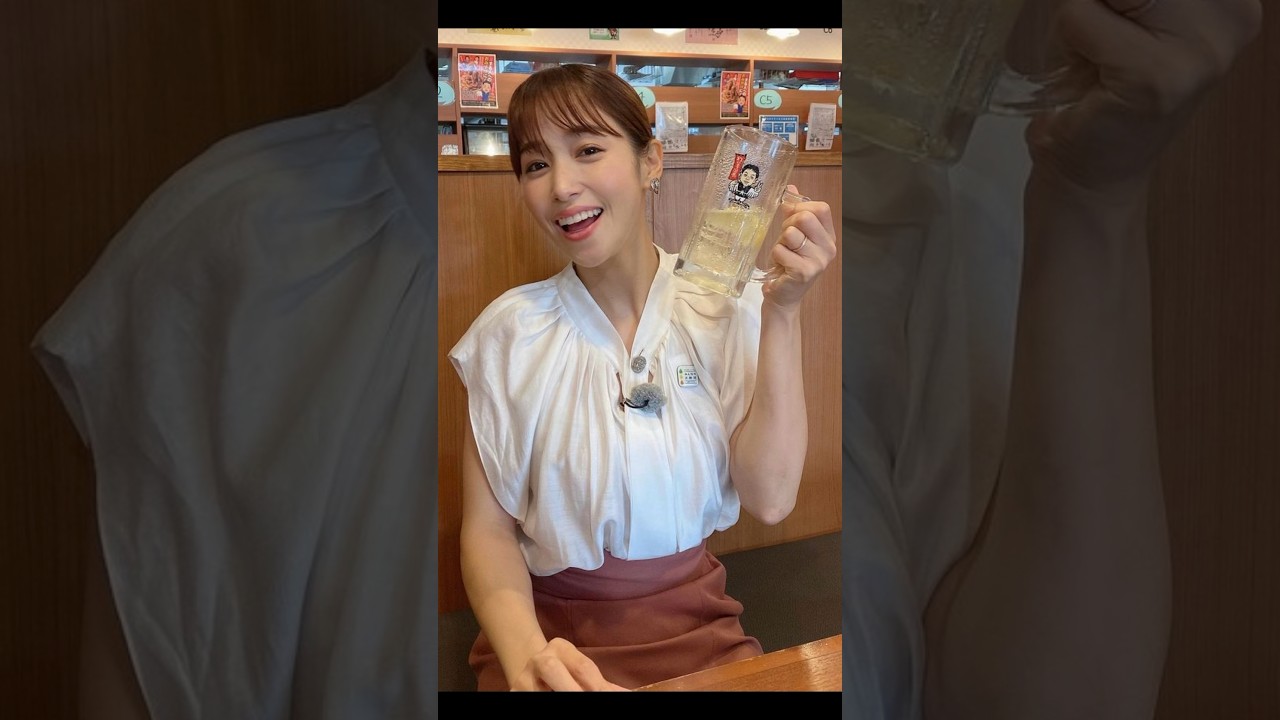 鷲見玲奈さん　笑顔のスライドショー