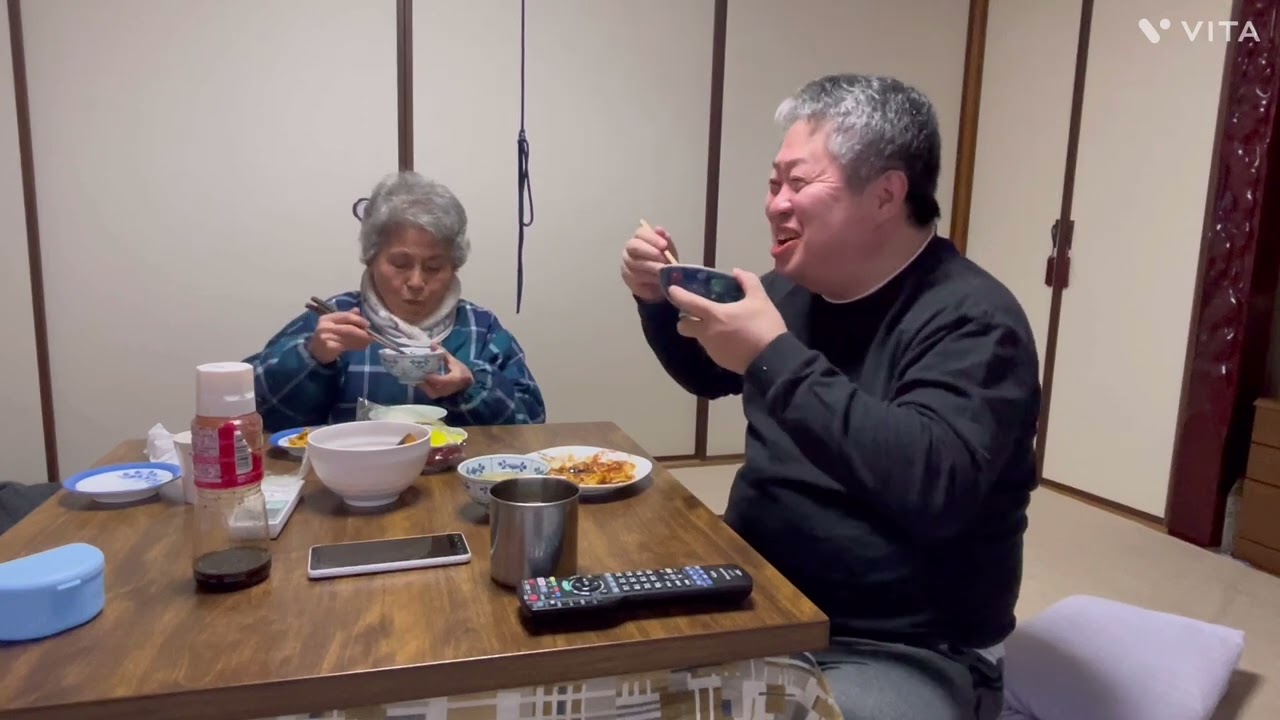 【おばあちゃんねる】1月29日風呂上がりの親子夕ご飯