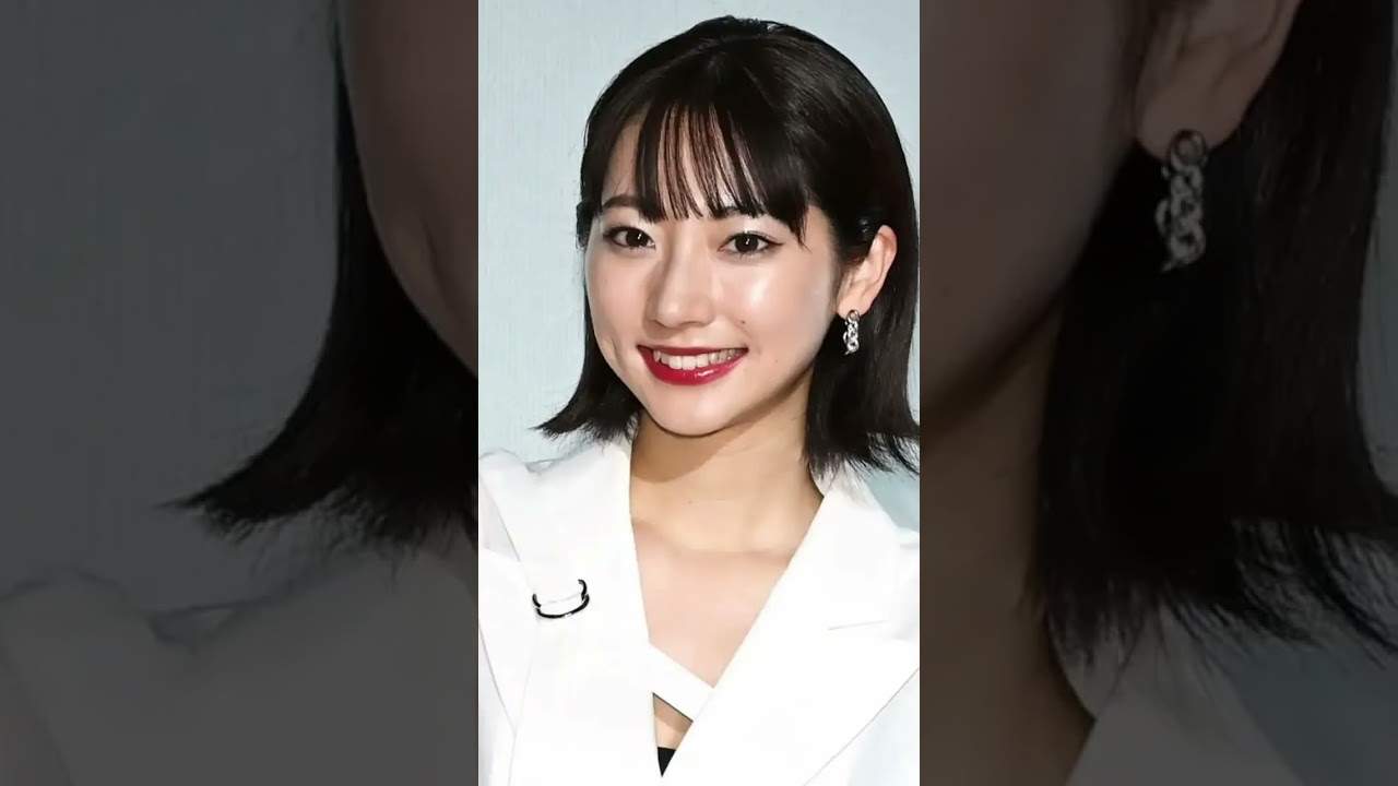 叡智グラビア【武田玲奈】ショーパンの破壊力ヤバい。。。
