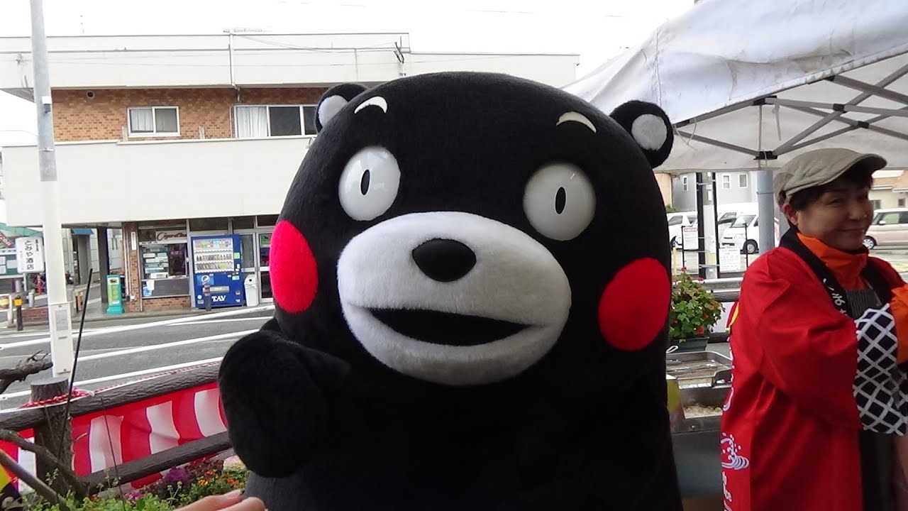 【菊池市物産展in福岡】【農産物直売所「ぶどう畑」】くまモン！よだれが止まらんモン☆園児さんの雛祭り合唱に合わせて艶めかしく踊ってますｗｗ