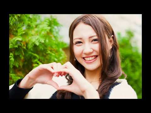 490笑顔の写真集・山形純菜