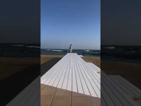 奥村梨穂　熊本県産スイカップが走って揺らしに揺らします