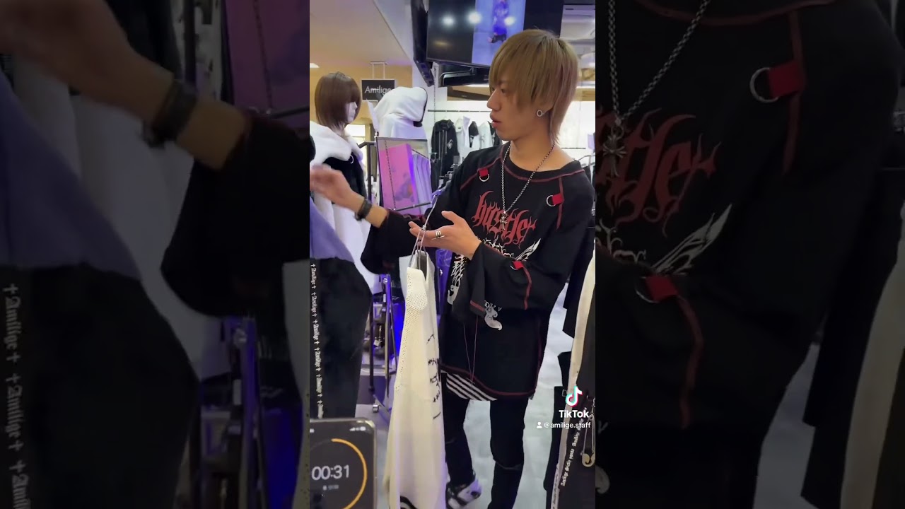 地雷系コーデ対決